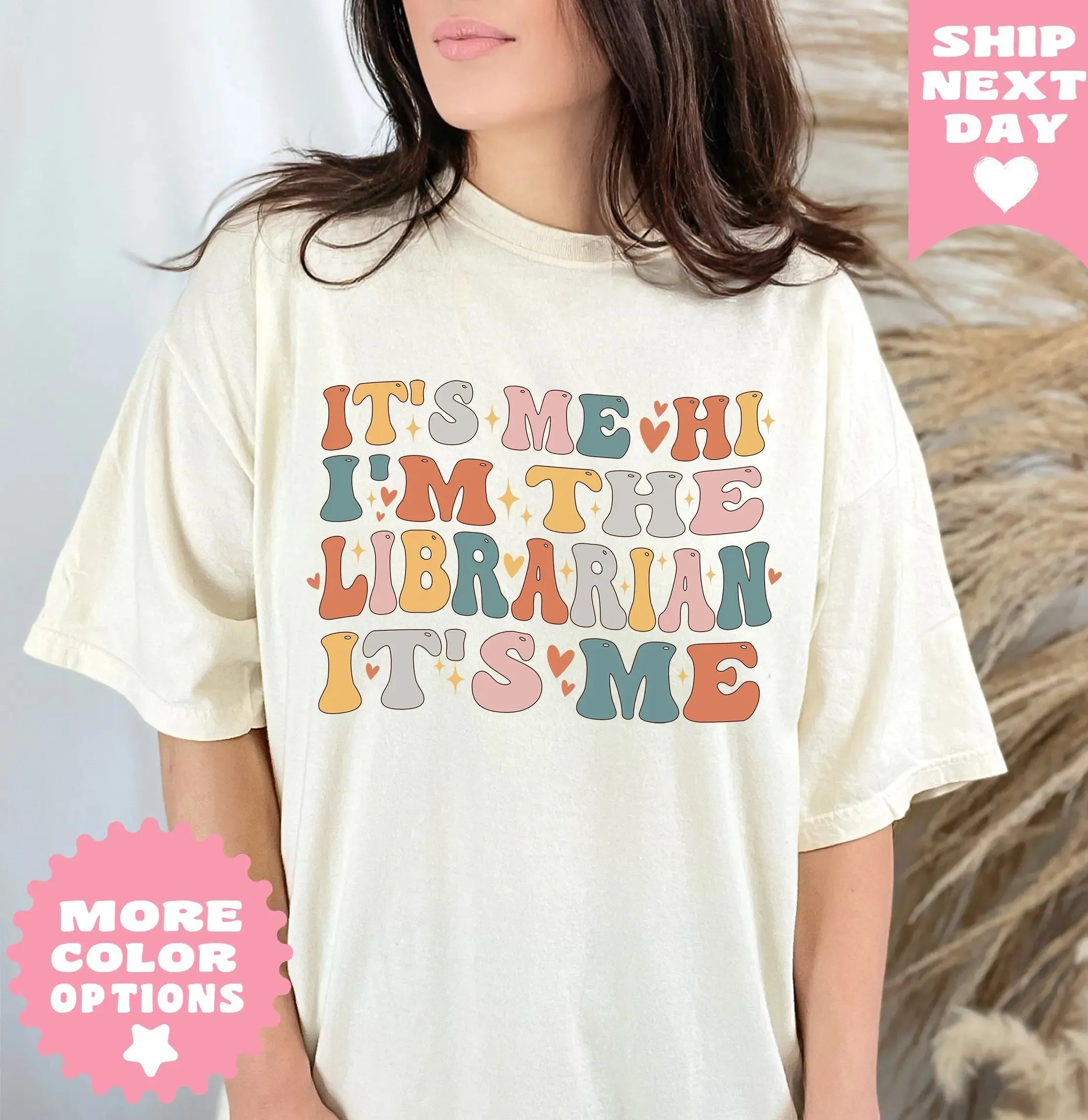 Librarian Shirt, Library Shirt, Librarian Gifts, Reading Shirt, Funny Reading Shirt, Book Lover Shirt, It's Me Hi I'm The Librarian It's Me