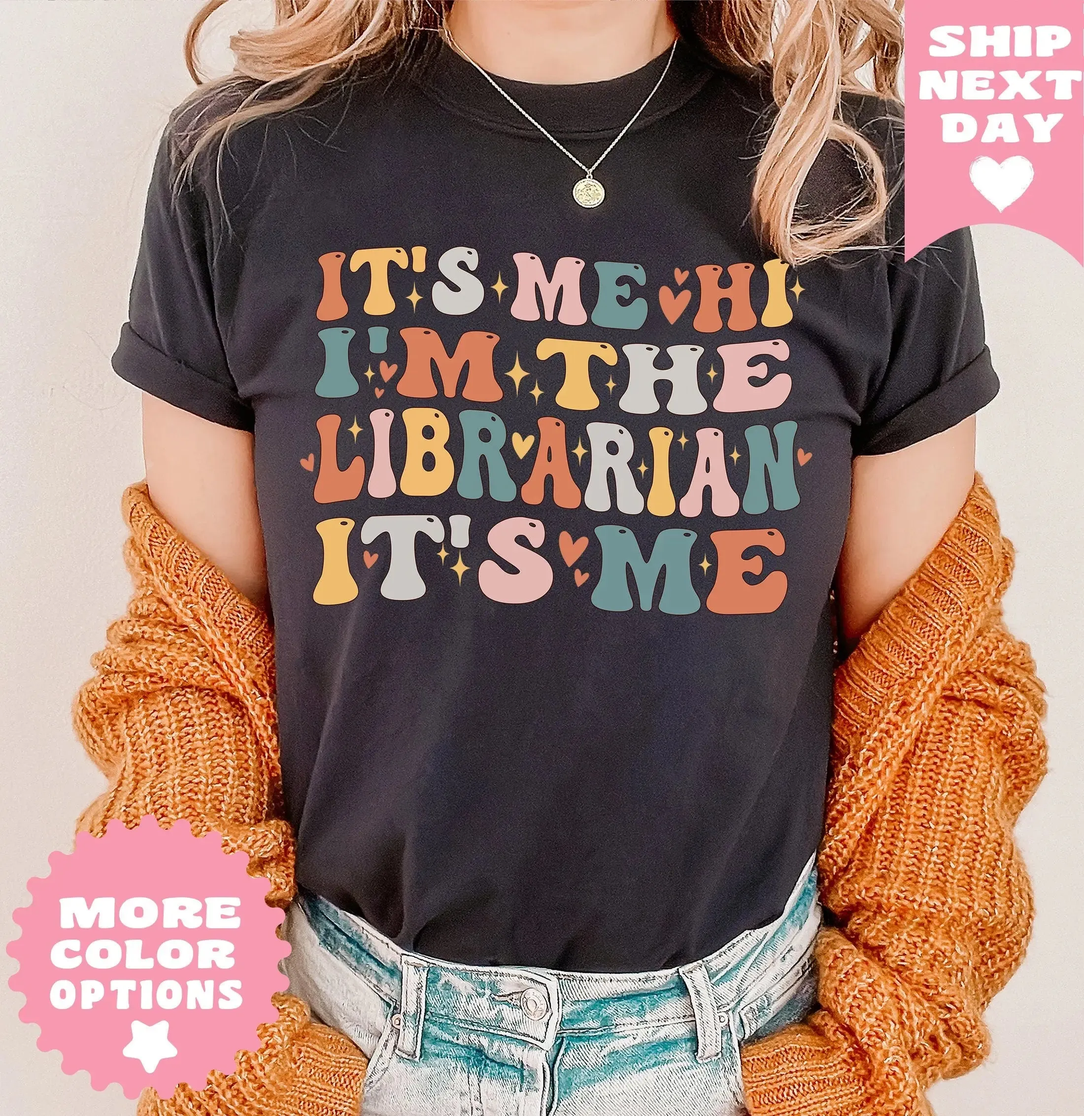 Librarian Shirt, Library Shirt, Librarian Gifts, Reading Shirt, Funny Reading Shirt, Book Lover Shirt, It's Me Hi I'm The Librarian It's Me