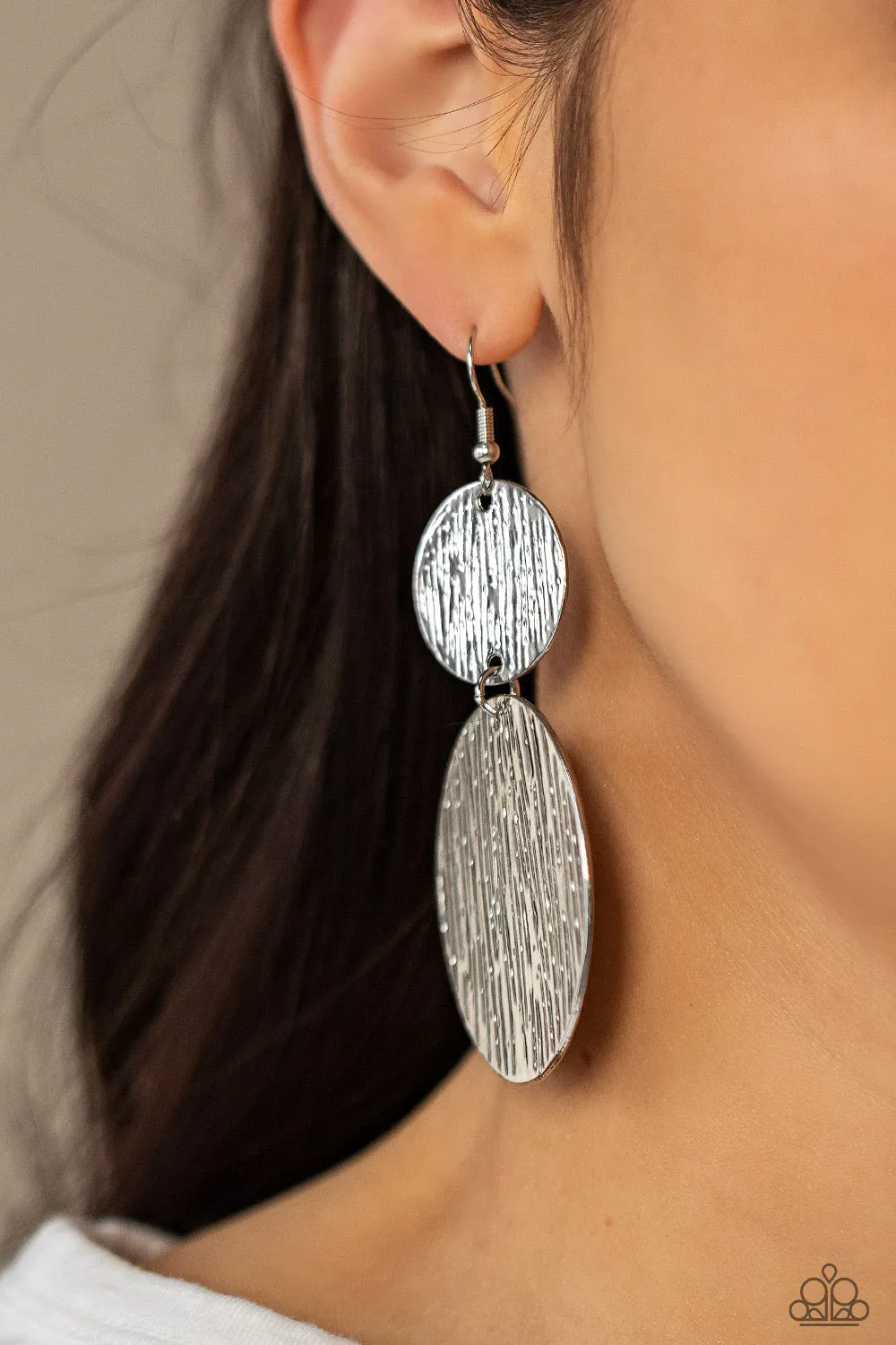 Paparazzi Accessories - Status Cymbal - Silver Earrings